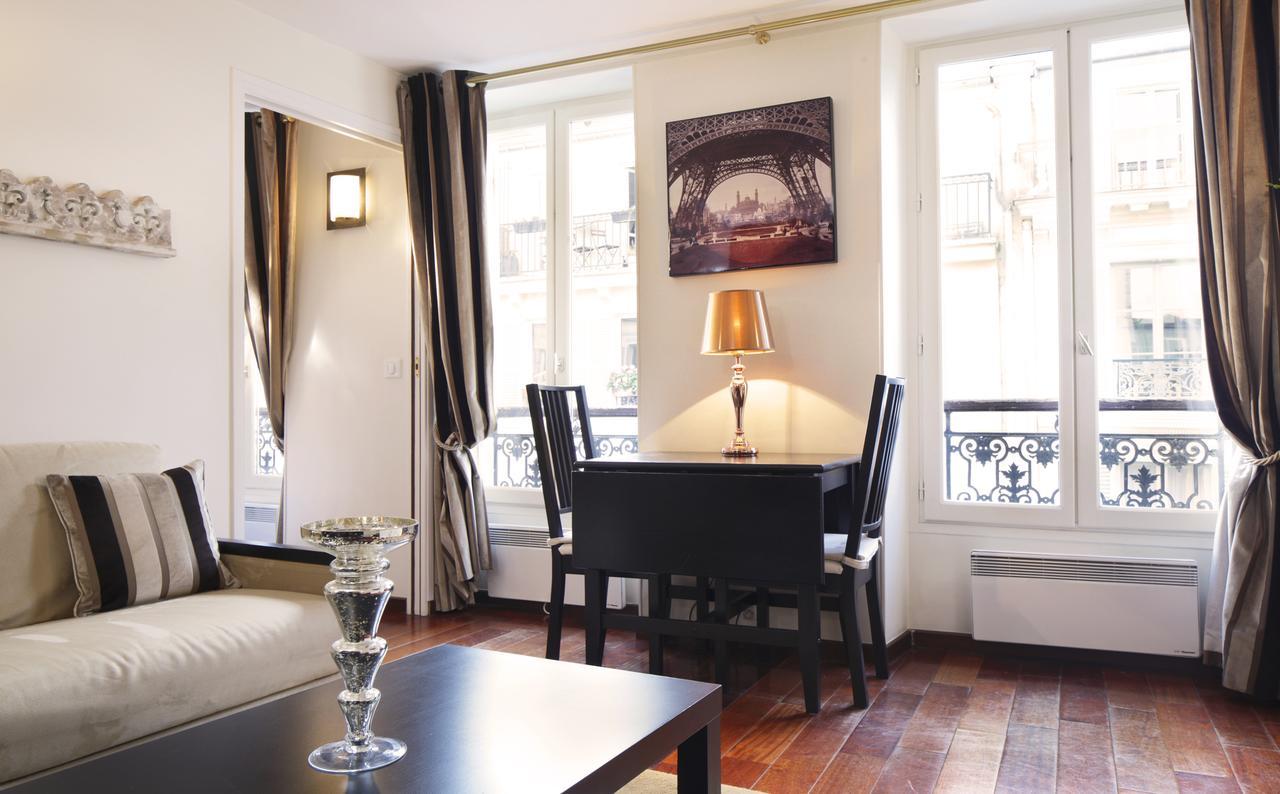 Great Apartments Heart Marais Paris Extérieur photo