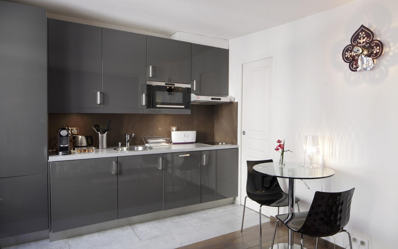 Great Apartments Heart Marais Paris Extérieur photo